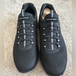 BRAND NEW BLACK SKECHERS